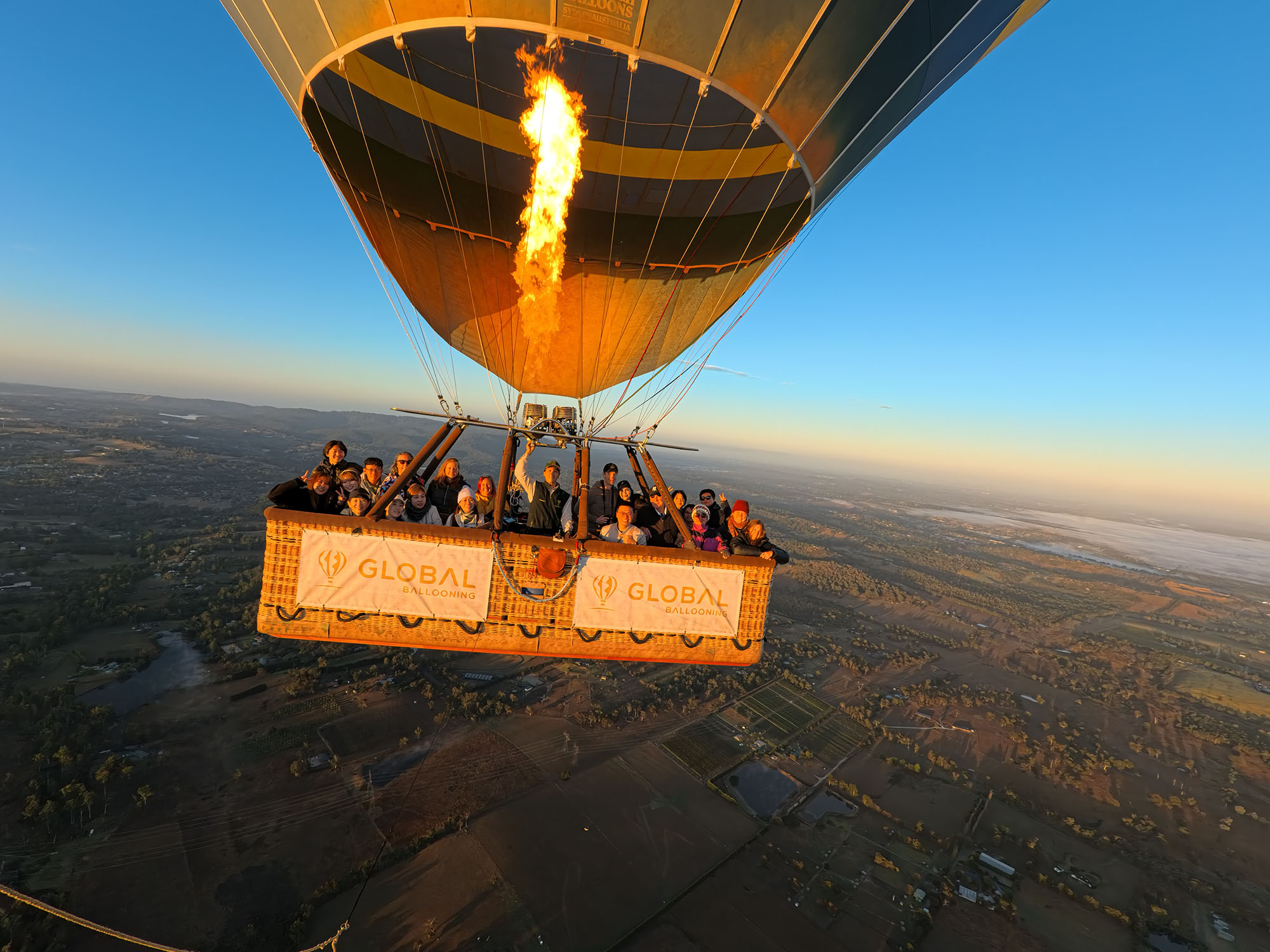 hot air ballooning yarra valley 2025
